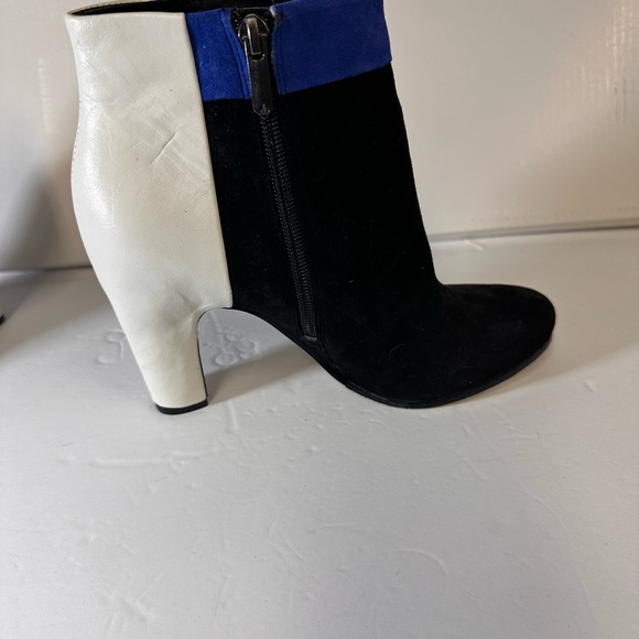 Sam Edelman Color Block mid heel Suede and Leather Ankle Boot NWT - Picture 5 of 12
